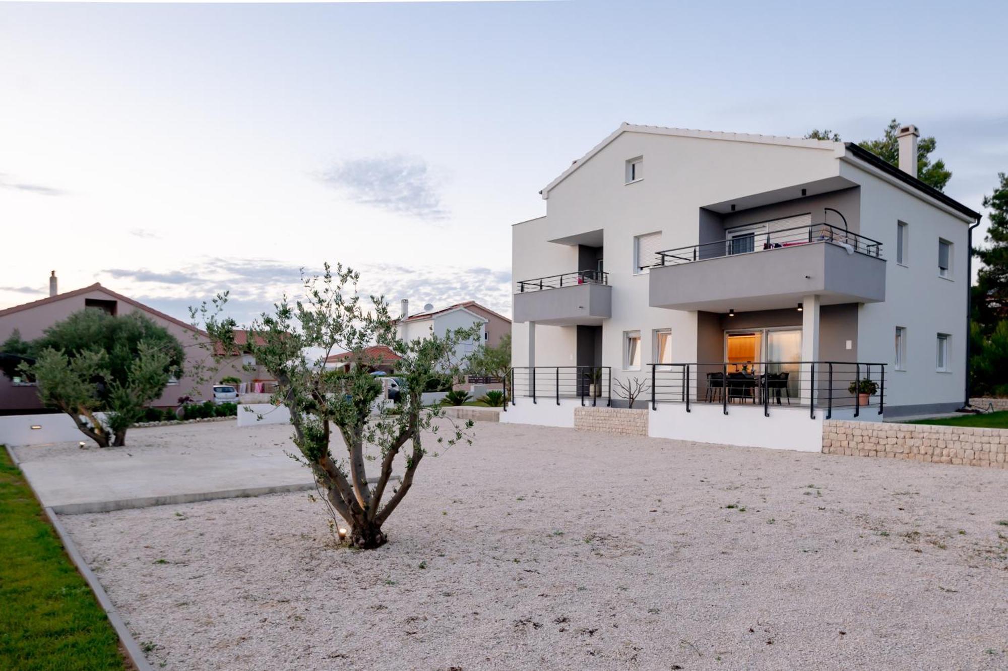 Luxury Apartments Leonika Bibinje Exterior photo
